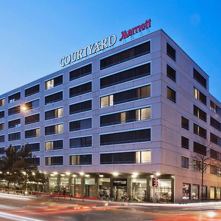 Courtyard By Marriott Zurich North Hotel Exterior foto