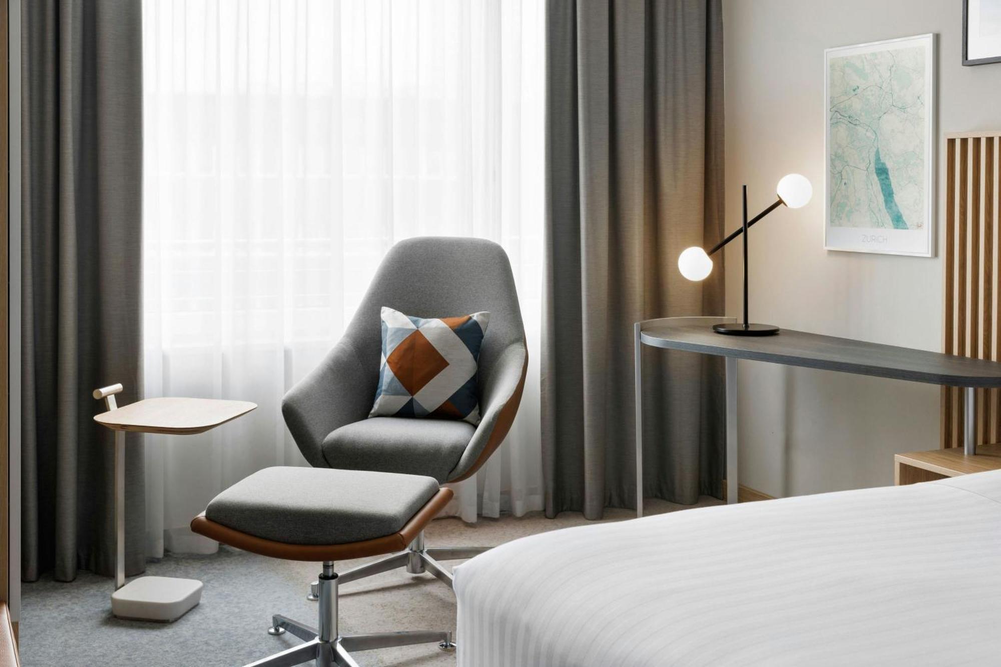 Courtyard By Marriott Zurich North Hotel Exterior foto